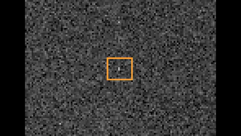Blinking pixels: example of an image artifact which is immediately noticed by the human eye.
