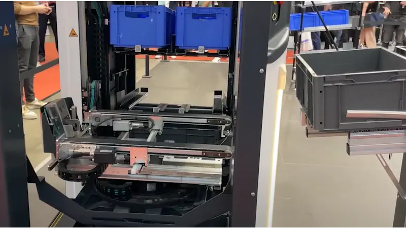 Uno sguardo all'interno del robot di prelievo SOTO