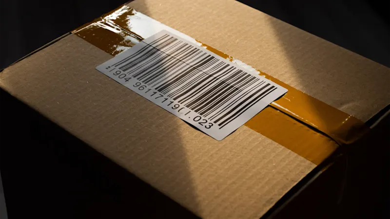 自动识别仓库中的货运包裹