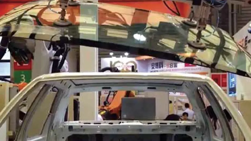 automated-auto-glass-assembly-1