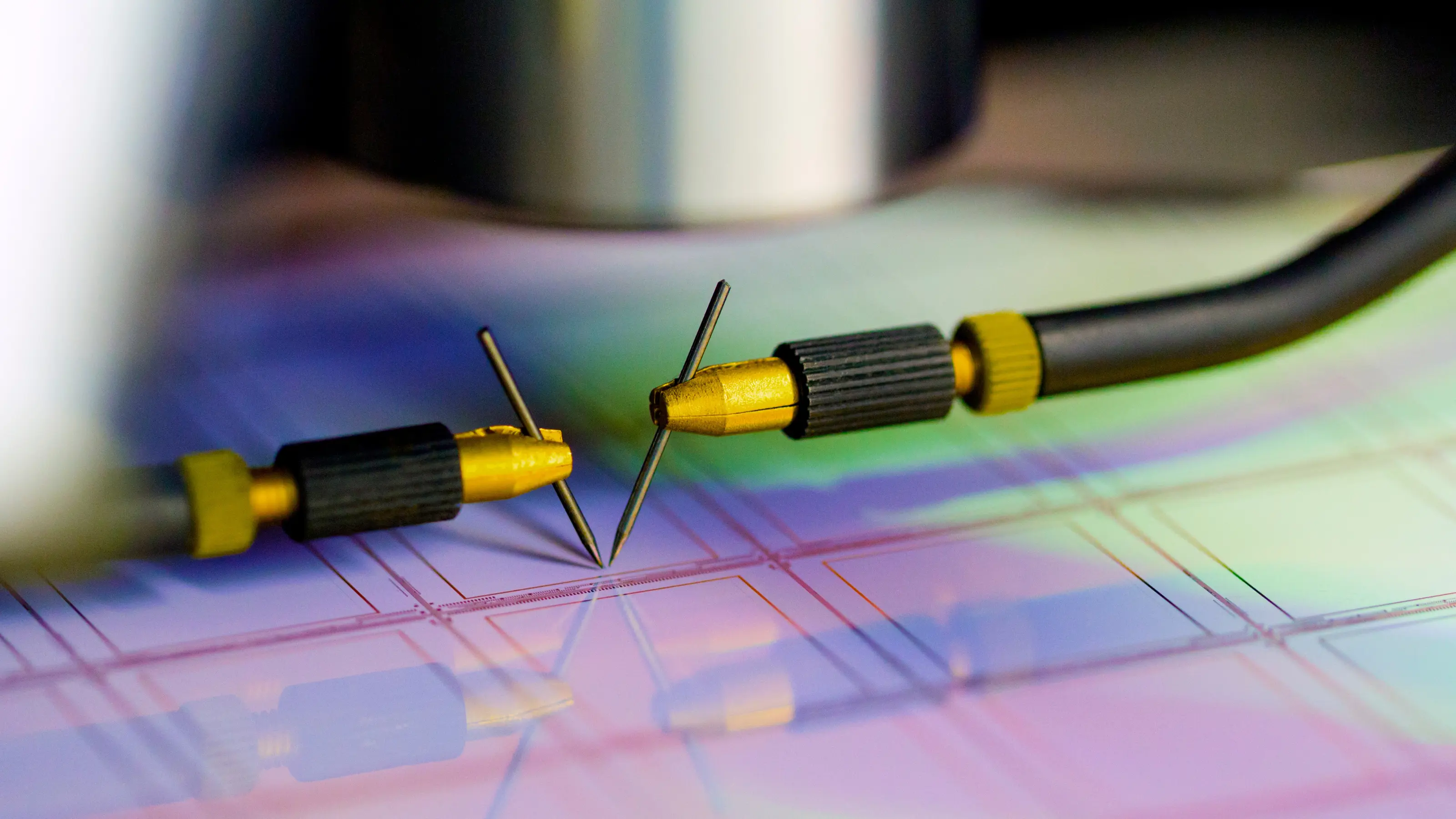 Probe tip defect detection for contamination buildup, oxidation, wear, cracks, and bending that may impact test reliability.