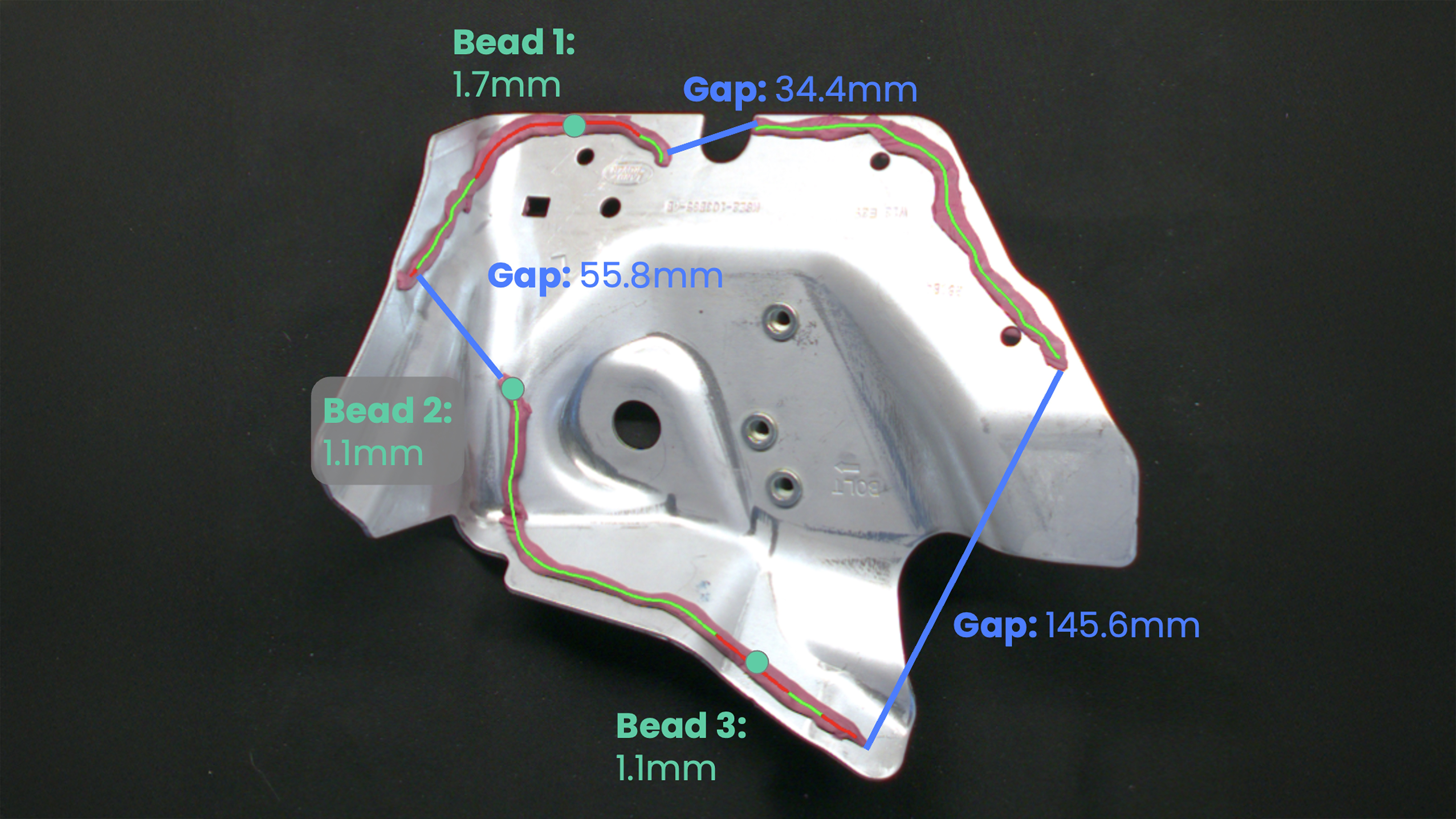 고대비 3D 포인트 클라우드는 저대비 색상 조건에서도 접착 비드와 주변 기판(substrate)을 명확하게 구분합니다.