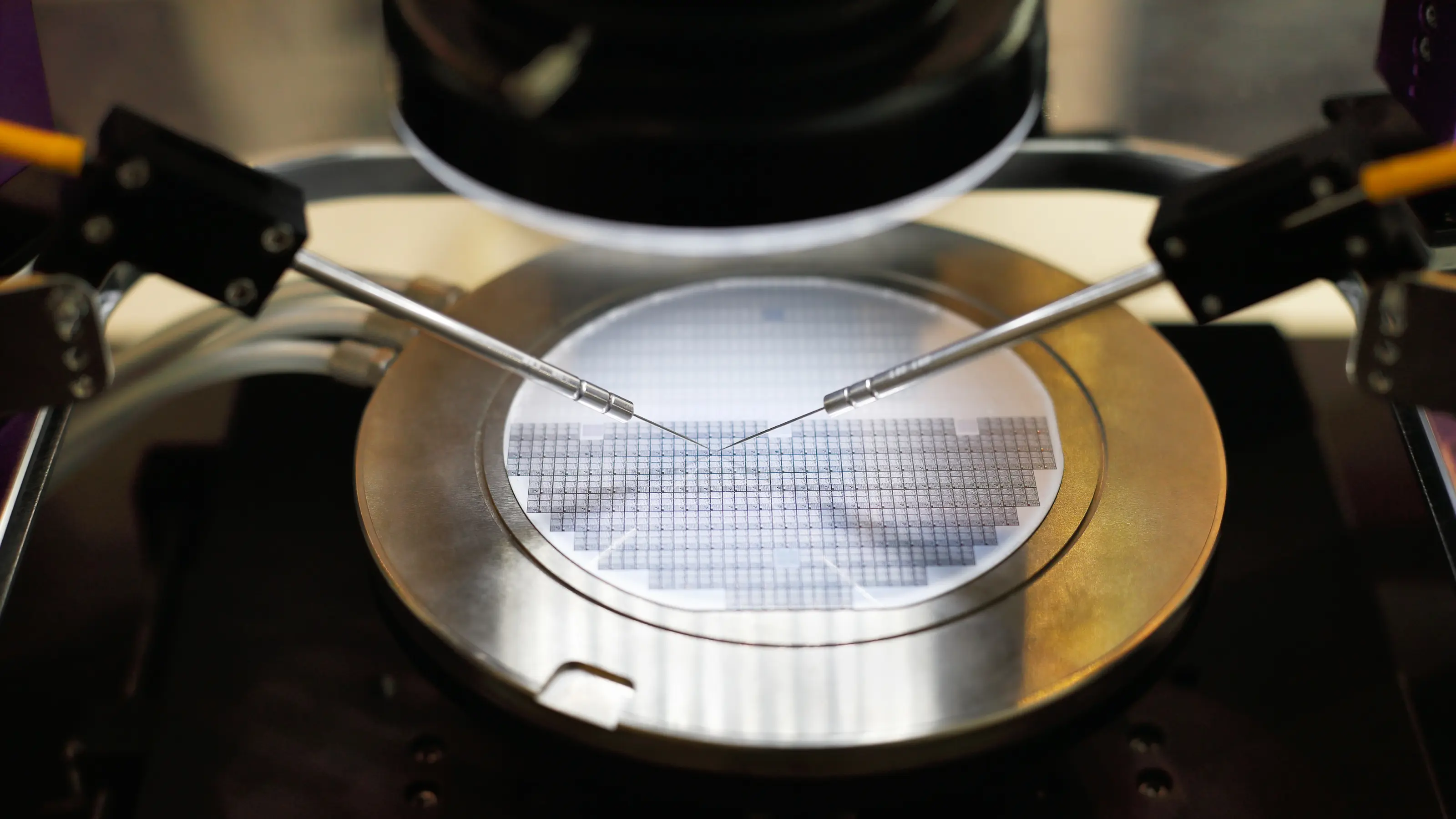 Wafer probe testing powered by vision inspection and alignment