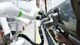 協作機器人自主負責水資源管理