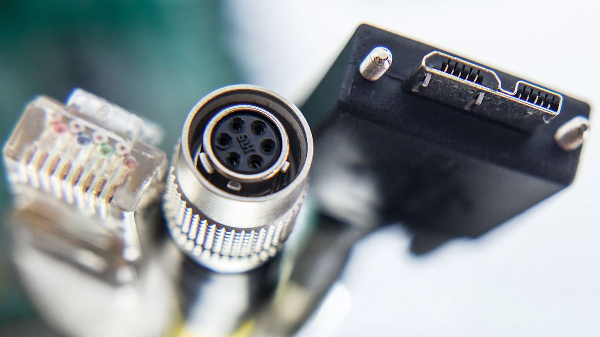 Camera Interfaces Comparison | Basler AG