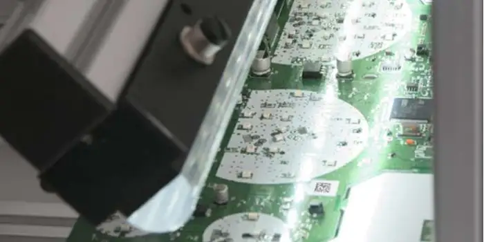 PanelScan 與電路板的細節展示